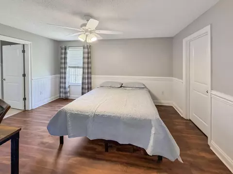 Bedroom - 3003 Colonial Cir, Crestview, FL 32536 photo 8 of 8