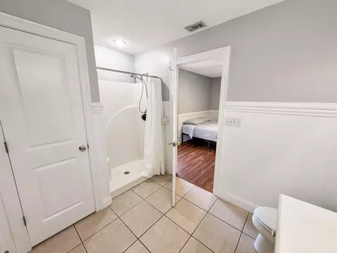 Bath - 3003 Colonial Cir, Crestview, FL 32536 photo 6 of 6