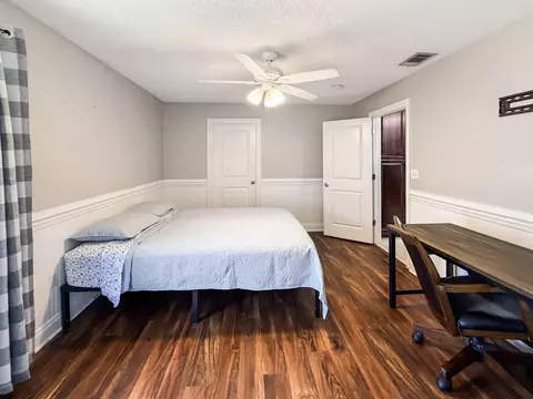 Bedroom - 3003 Colonial Cir, Crestview, FL 32536 photo 7 of 8
