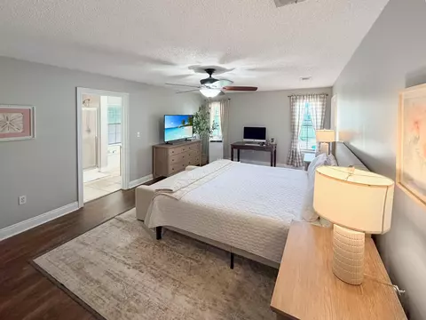 Bedroom - 3003 Colonial Cir, Crestview, FL 32536 photo 2 of 8