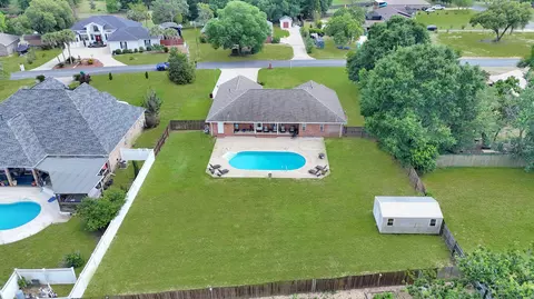 View/Area - 3003 Colonial Cir, Crestview, FL 32536 photo 2 of 3
