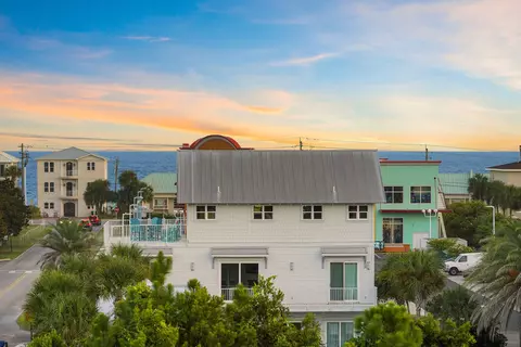 View/Area - 336 S Holiday Rd, Destin, FL 32550 photo 2 of 2