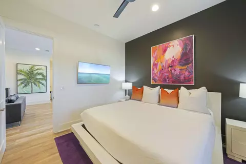Bedroom - 336 S Holiday Rd, Destin, FL 32550 photo 4 of 10