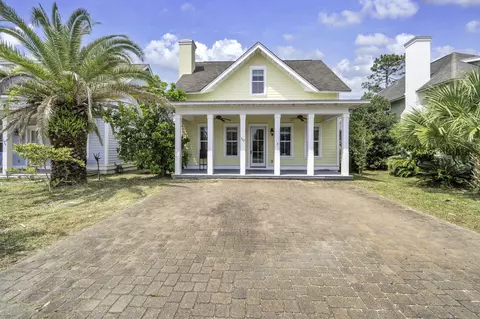 322 Madison Cir, Panama City Beach, FL 32407