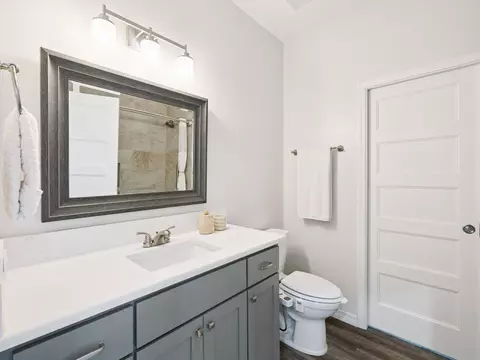 Bath - 198 Waterside Ln, Freeport, FL 32439 photo 3 of 3