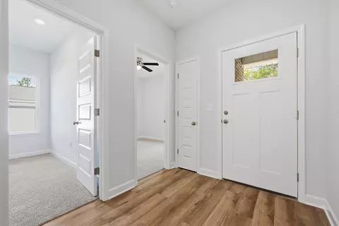 Entry Way - 6138 Clover St, Crestview, FL 32539 photo 1 of 2