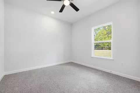 Bedroom - 6138 Clover St, Crestview, FL 32539 photo 2 of 3