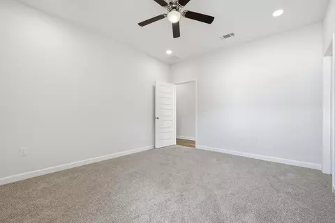 Bedroom - 6138 Clover St, Crestview, FL 32539 photo 1 of 3