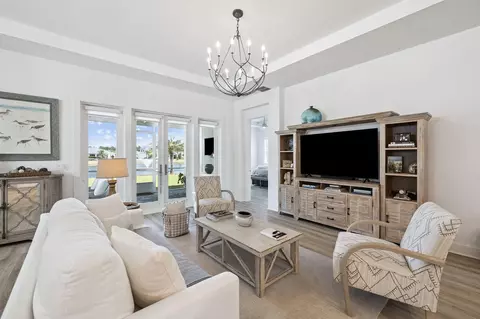122 Pennekamp Ln, Inlet Beach, FL 32461
