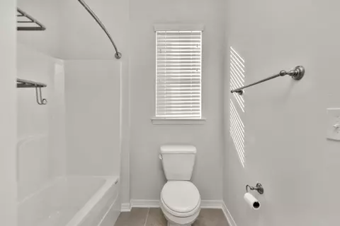 Bath - 303 Key Lime Pl, Crestview, FL 32536 photo 6 of 6