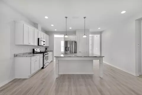 Kitchen - 303 Key Lime Pl, Crestview, FL 32536 photo 2 of 3