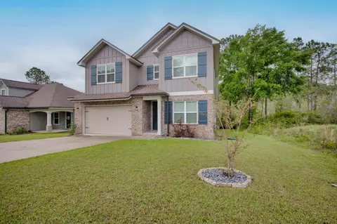 Exterior - 303 Key Lime Pl, Crestview, FL 32536 photo 3 of 6
