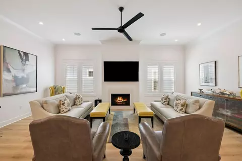 203 E Firethorn Cir, Watersound, FL 32461