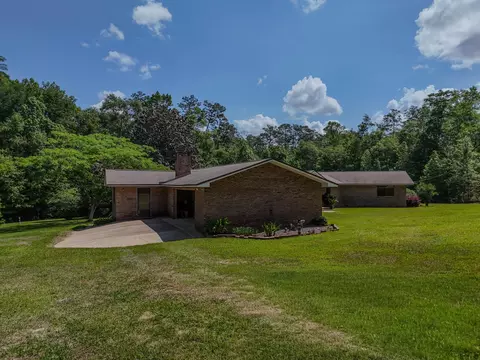 Exterior - 1186 Pine Forest Rd, Chipley, FL 32428 photo 13 of 18