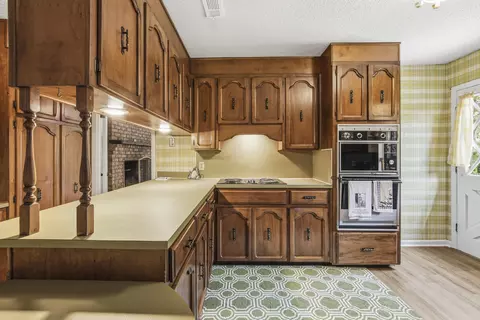 Kitchen - 1186 Pine Forest Rd, Chipley, FL 32428 photo 1 of 7