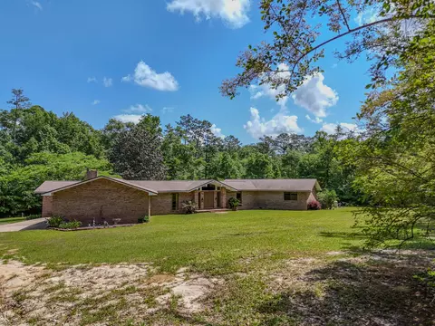 Exterior - 1186 Pine Forest Rd, Chipley, FL 32428 photo 17 of 18