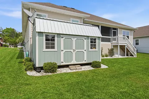 Exterior - 101 Hammock Oaks Blvd, Freeport, FL 32439 photo 6 of 7
