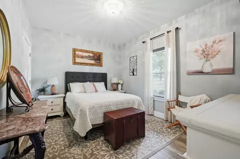 Bedroom - 4371 Kls Ranch Rd, Crestview, FL 32539 photo 4 of 10