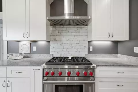 Kitchen - 4371 Kls Ranch Rd, Crestview, FL 32539 photo 6 of 13
