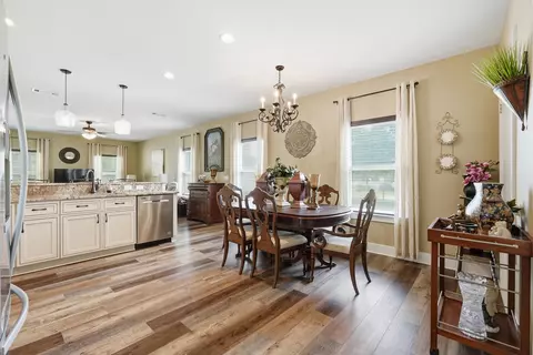 Dining - 4371 Kls Ranch Rd, Crestview, FL 32539 photo 5 of 6