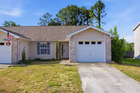 4292 Ida Coon Cir, Niceville, FL 32578