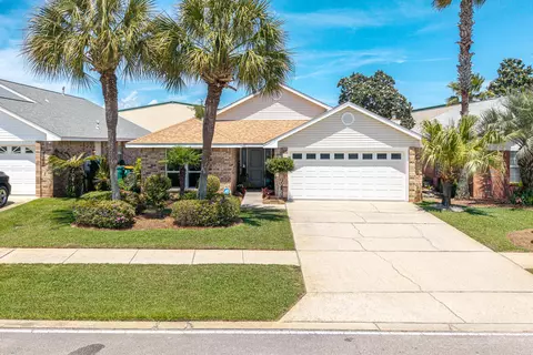 Exterior - 4643 Windstarr Dr, Destin, FL 32541 photo 2 of 11