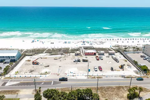 Exterior - 4643 Windstarr Dr, Destin, FL 32541 photo 9 of 11