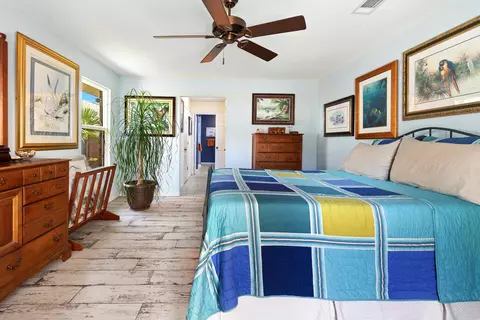 Bedroom - 4643 Windstarr Dr, Destin, FL 32541 photo 2 of 2