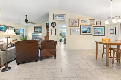 Entry Way - 4643 Windstarr Dr, Destin, FL 32541 photo 4 of 4