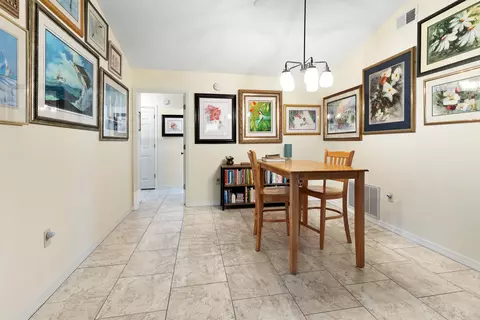 Dining - 4643 Windstarr Dr, Destin, FL 32541 photo 2 of 2