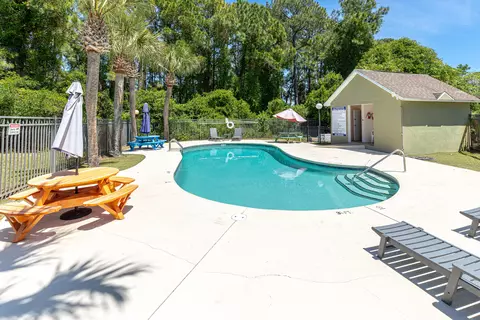 Exterior - 4643 Windstarr Dr, Destin, FL 32541 photo 7 of 11