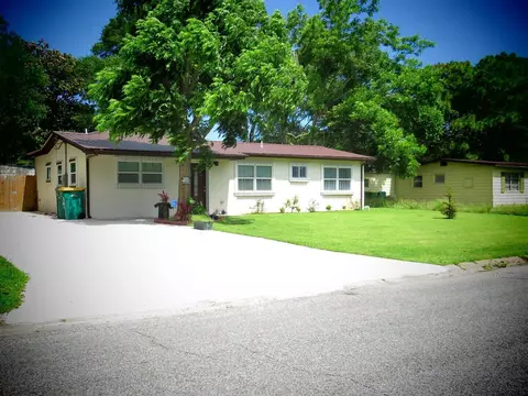 500 Bryn Mawr Blvd, Mary Esther, FL 32569