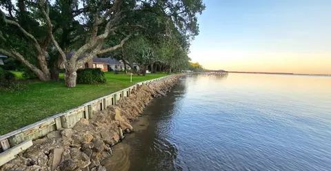 View/Area - 261 Cedar Beach Cv, Freeport, FL 32439 photo 3 of 8
