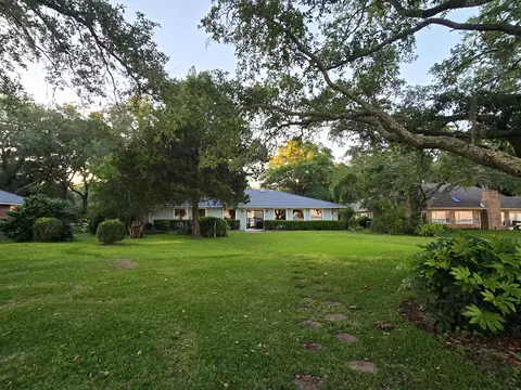 Exterior - 261 Cedar Beach Cv, Freeport, FL 32439 photo 3 of 8