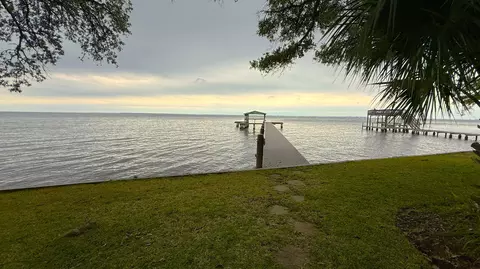 View/Area - 261 Cedar Beach Cv, Freeport, FL 32439 photo 3 of 6