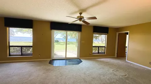 Living - 261 Cedar Beach Cv, Freeport, FL 32439 photo 1 of 1
