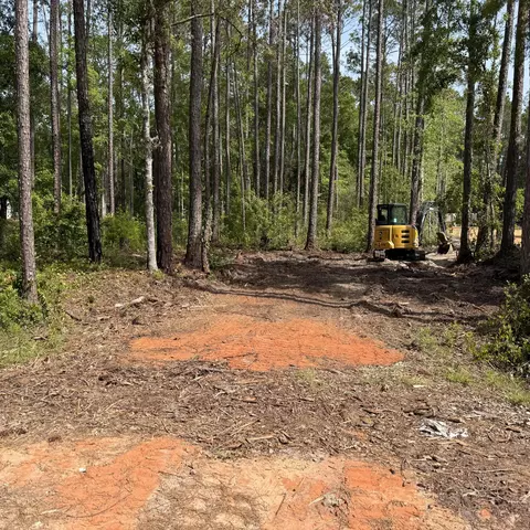 000 Mallet Rd, Freeport, FL 32439