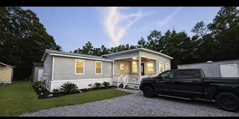 266 Smith Rd, Defuniak Springs, FL 32433