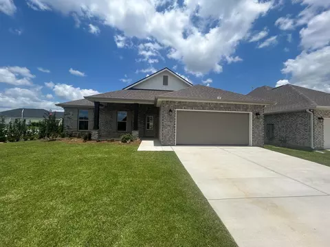 15 Hydrangea Blvd, Freeport, FL 32439