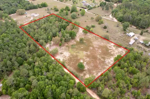 150 Janice Ln, Crestview, FL 32539