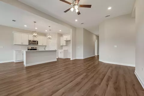 Entry Way - 4006 Bear Creek Rd, Crestview, FL 32539 photo 2 of 2