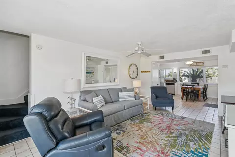 1530 SE Miracle Strip Pkwy #111B, Fort Walton Beach, FL 32548