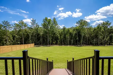 Exterior - 2462 Hammock Ln, Crestview, FL 32536 photo 2 of 2