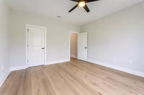 Bedroom - 2462 Hammock Ln, Crestview, FL 32536 photo 4 of 8