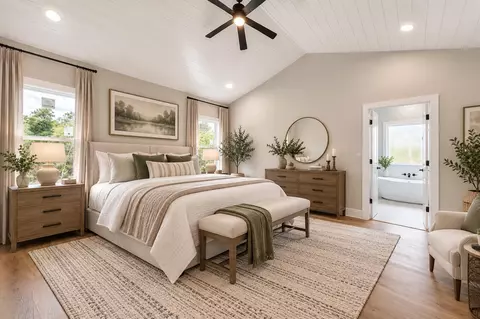 Bedroom - 2462 Hammock Ln, Crestview, FL 32536 photo 1 of 8