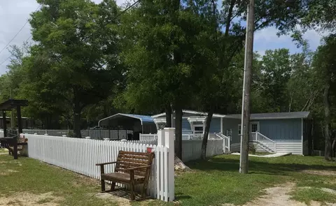 134 Double L Rd, Defuniak Springs, FL 32433
