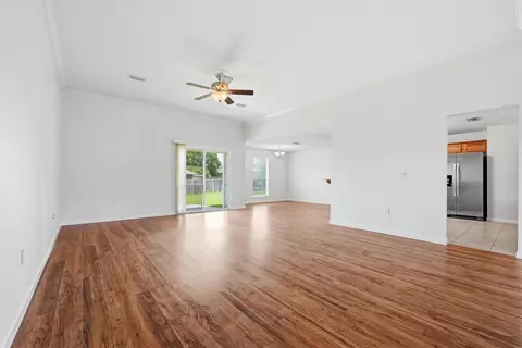2264 Lewis St, Crestview, FL 32536 photo 7