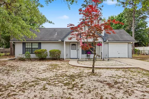 361 John King Rd, Crestview, FL 32539