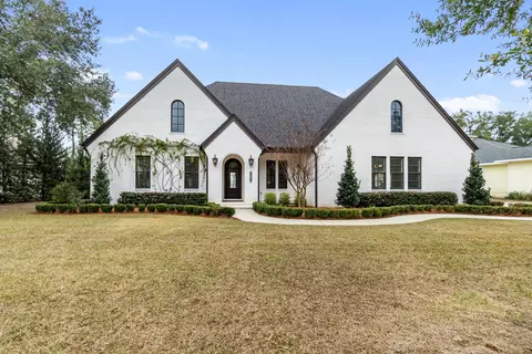 3940 Plantation Cove Ct, Milton, FL 32583
