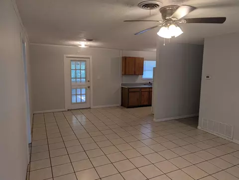 Living - 6453 Julia Dr, Milton, FL 32570 photo 2 of 3